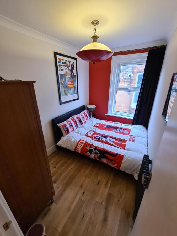 Southsea Royale James Bond 3 Bed Cool Penthouse, Seafront Parking Portsmouth Bagian luar foto