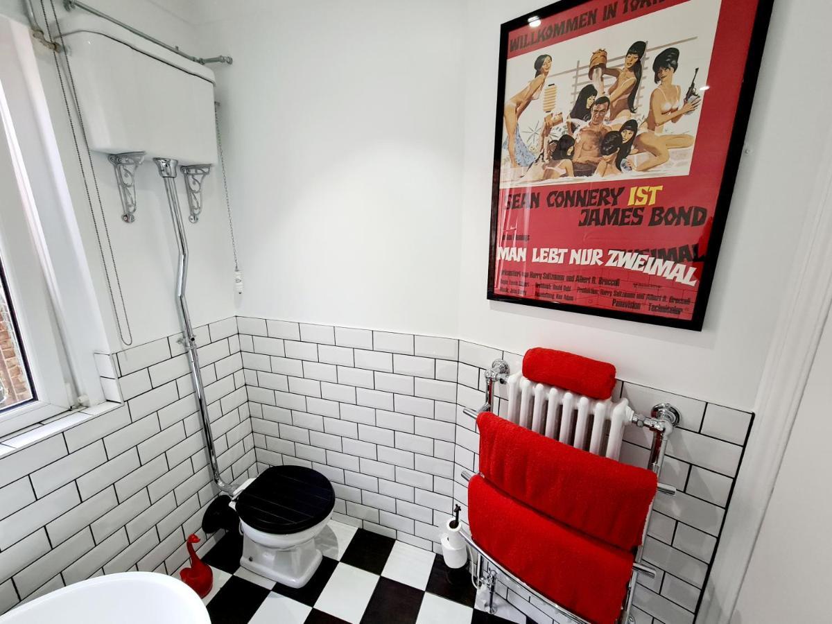 Southsea Royale James Bond 3 Bed Cool Penthouse, Seafront Parking Portsmouth Bagian luar foto