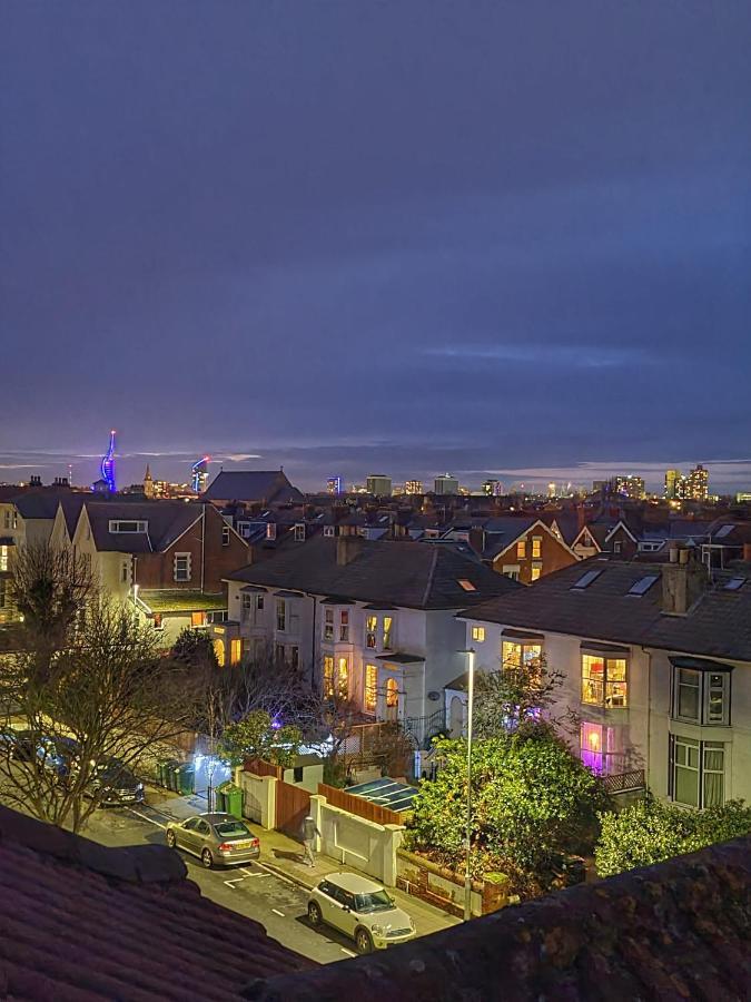Southsea Royale James Bond 3 Bed Cool Penthouse, Seafront Parking Portsmouth Bagian luar foto
