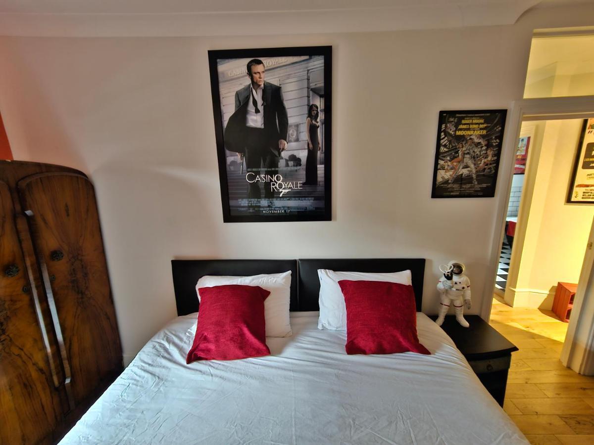 Southsea Royale James Bond 3 Bed Cool Penthouse, Seafront Parking Portsmouth Bagian luar foto